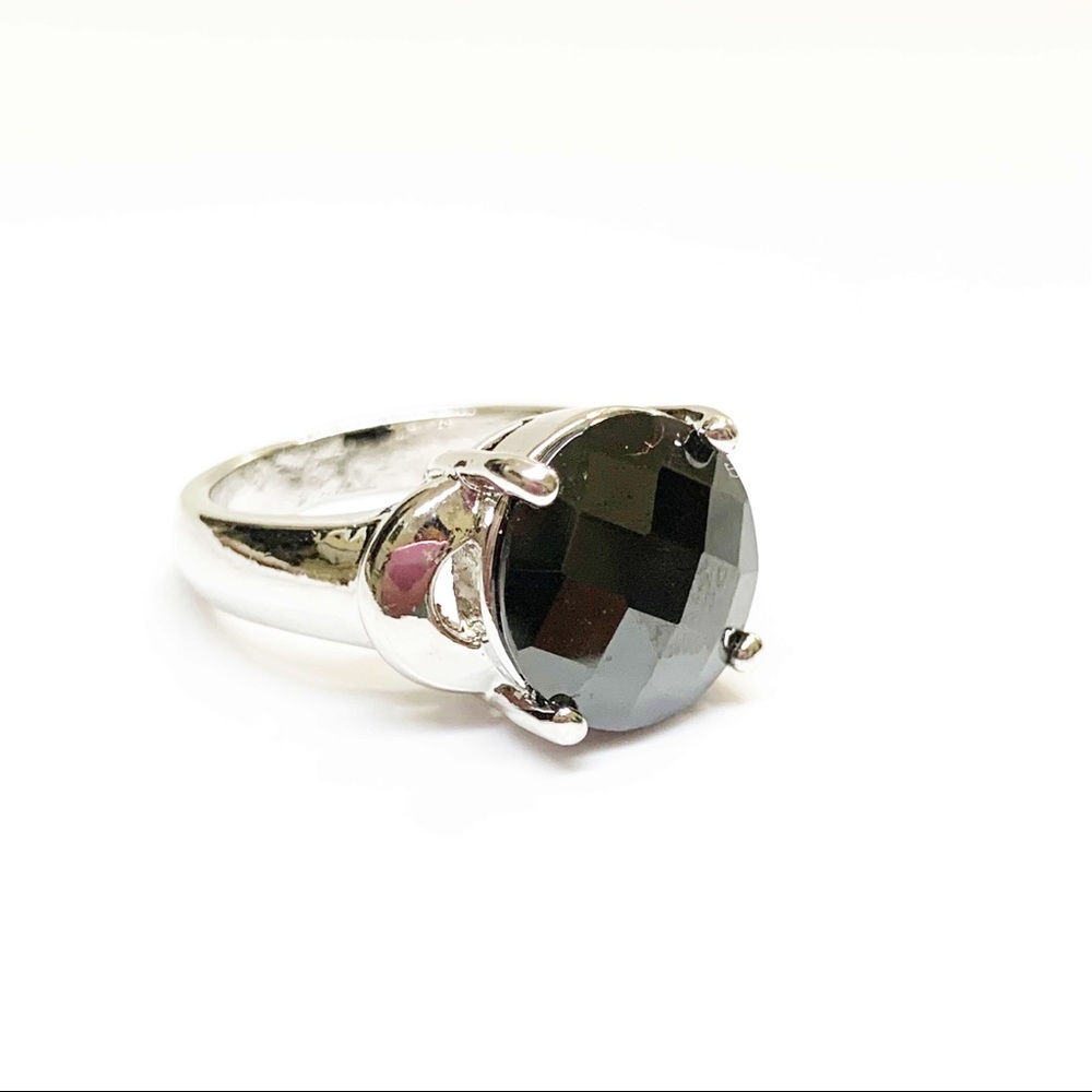 Kohl’s Black Silver Princess Cut Ring 7